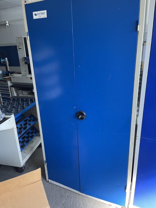 Used Workshop wing door cabinet 200x100 cm for Sale (Auction Premium) | NetBid Slovenija